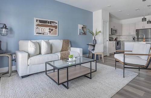 Leander Apartment | Landing | Modern 1BD, Pool, Gym