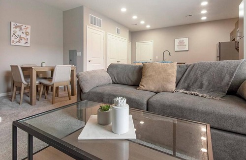Chesterfield Apartment | Landing | Modern 1BD, Clubhouse, Courtyard