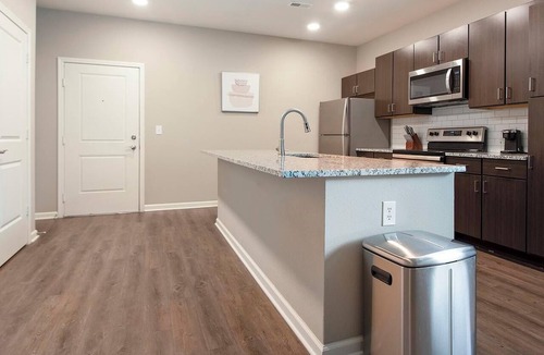 Chesterfield Apartment | Landing | Modern 1BD, Clubhouse, Courtyard