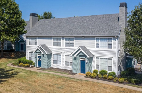 Murfreesboro Apartment | Landing | Modern 1BD, Gym, Clubhouse