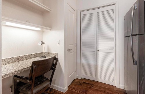 McNeil Apartment | Landing | Modern 1BD, Yoga Studio, Game Room