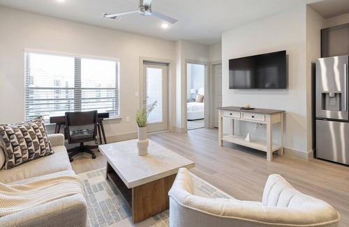 Midlothian Apartment | Landing | Modern 2BD, Clubhouse, Game Room