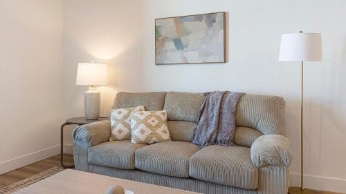 Firestone Apartment | Landing Modern 2BD Gym Clubhouse