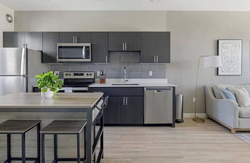 Maryvale Village Apartment | Landing | Modern 2BD, Gym, Clubhouse