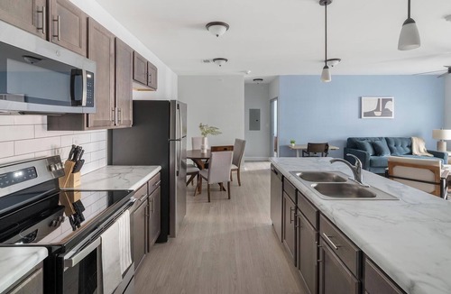 Ooltewah Apartment | Landing | Modern 2BD, Pool, Clubhouse