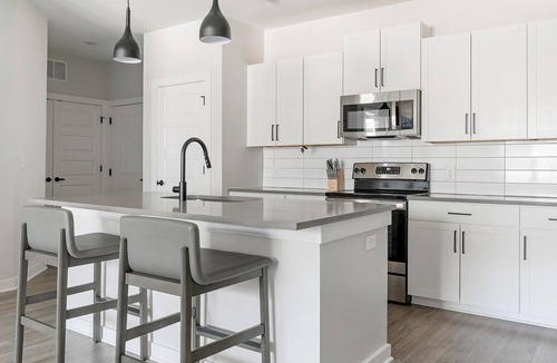 Sugar Hill Apartment | Landing | Modern 2BD, Pool, Gym