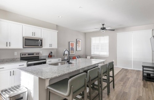 Madison Apartment | Landing | Modern 2BD, Pool, Clubhouse