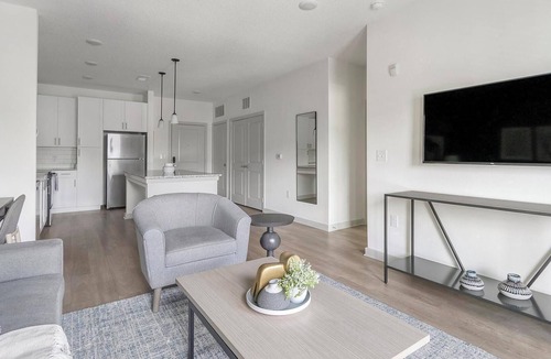 Jacksonville Apartment | Landing | Modern 2BD, Gym, Clubhouse