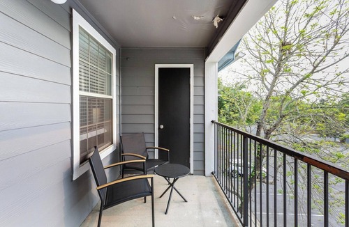 Tallahassee Apartment | Landing | Modern 2BD, Gym, Game Room