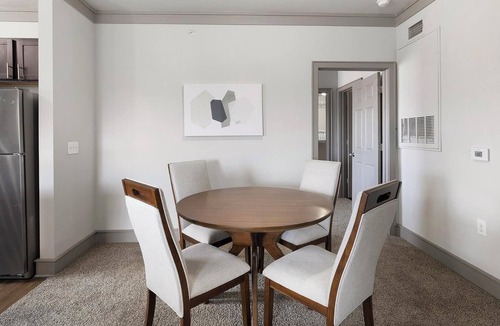 Northeast Carrollton Apartment | Landing | Modern 3BD, Clubhouse