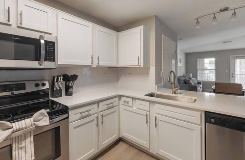 Charlottesville Apartment | Landing | Modern 2BD, Game Room, Gym