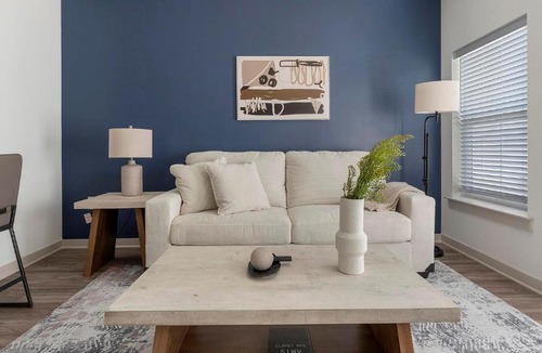 Longs Apartment | Landing Modern 1BD Gym Game Room