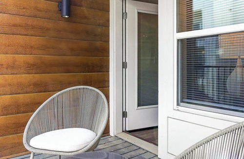 Cartersburg Apartment | Landing | Spectacular 1BD, Pool, Courtyard