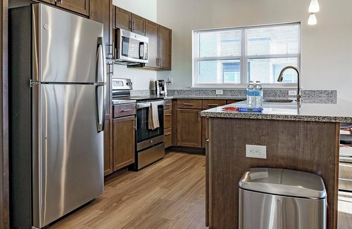 Cartersburg Apartment | Landing | Spectacular 2BD, Courtyard, Clubhouse