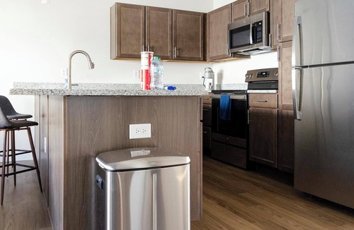 Cartersburg Apartment | Landing | Spectacular 2BD, Pool, Clubhouse