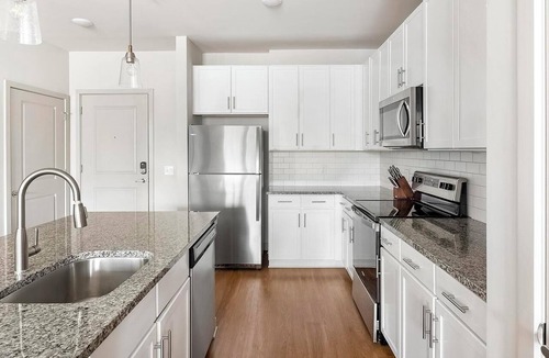 Murfreesboro Apartment | Landing | Spectacular 2BD, Gym, Clubhouse