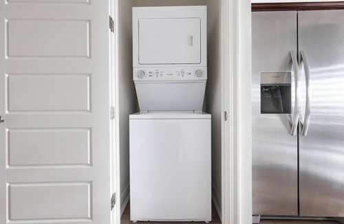 Johnstown Apartment | Landing | Spectacular 1BD, Yoga Studio, Gym
