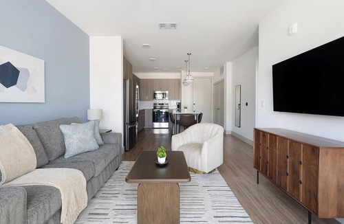 Scofield Farms Apartment | Landing | Spectacular 1BD, Gym, Clubhouse