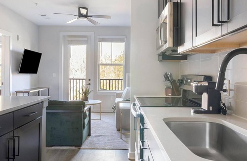 Sugar Hill Apartment | Landing | Spectacular 1BD, Pool, Yoga Studio