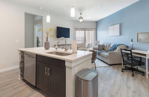 Corinth Apartment | Landing | Spectacular 1BD, Pool, Gym