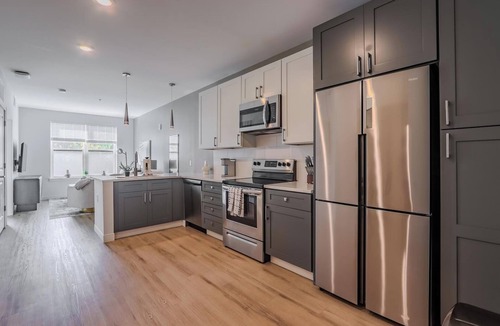 Ithaca Apartment | Landing | Spectacular 1BD, Gym