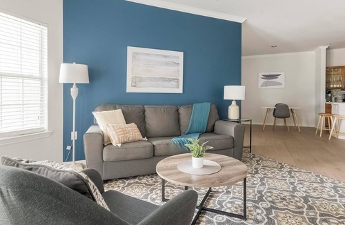 Falconhead Apartment | Landing | Spectacular 2BD in Bee Cave