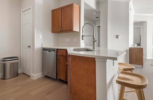 Falconhead Apartment | Landing | Spectacular 2BD in Bee Cave