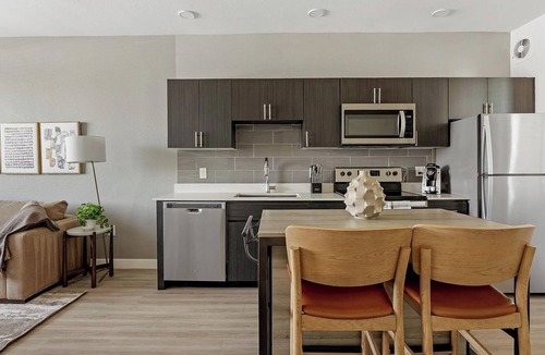 Maryvale Village Apartment | Landing | Spectacular 2BD, Gym, Yoga Studio