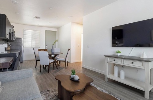 Maryvale Village Apartment | Landing | Spectacular 2BD, Yoga Studio, Pool