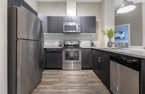Washington Park West Apartment | Landing | Spectacular 2BD, Gym, Clubhouse