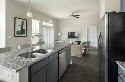 Nassau Bay Apartment | Landing | Spectacular 2BD, Clubhouse, Yoga Studio
