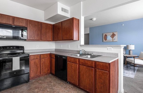 Humble Apartment | Landing | Spectacular 2BD, Gym, Yoga Studio