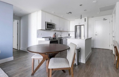 East Naples Apartment | Landing | Spectacular 2BD, Pool
