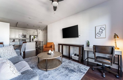 Central Business District Apartment | Landing | Spectacular 2BD, Rooftop Lounge, Gym