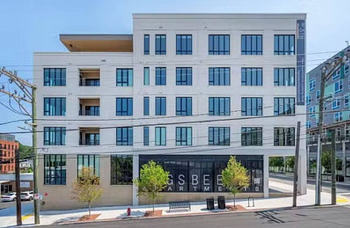 Durham Apartment | Landing | Spectacular Studio, Gym, Pool