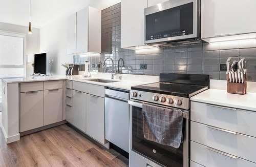 Reno/Tahoe Airport Apartment | Landing | Spectacular Studio, Yoga Studio, Gym