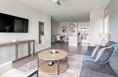 St. Johns Apartment | Landing | Spectacular 2BD, Gym