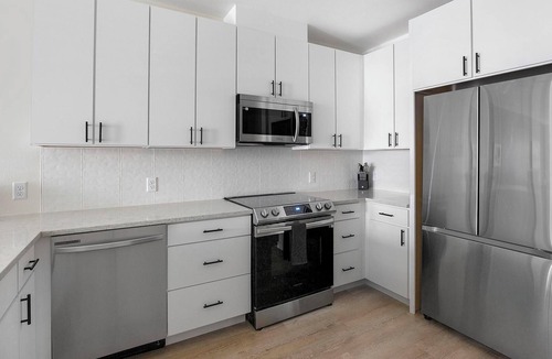 Civic Center Apartment | Landing | Stunning 1BD, Rooftop Lounge, Gym