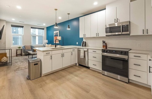 Civic Center Apartment | Landing | Stunning 1BD, Rooftop Lounge, Gym