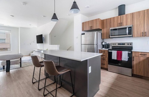 Billings Apartment | Landing | Stunning 2BD, Clubhouse, Gym
