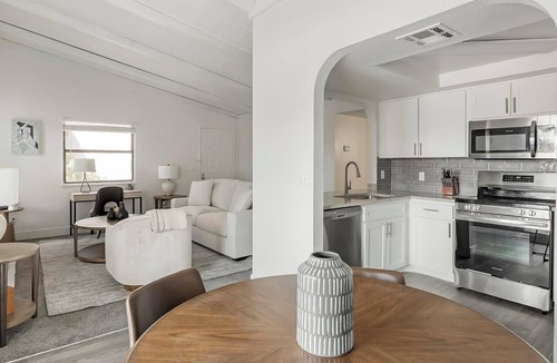 Paradise Apartment | Landing | Stunning 2BD, Clubhouse, Gym