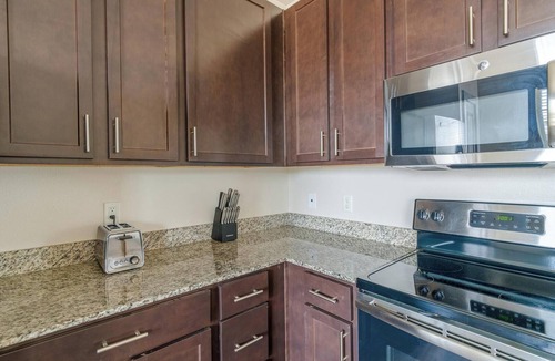 Spring Apartment | Landing | Stunning 2BD, Clubhouse, Pool
