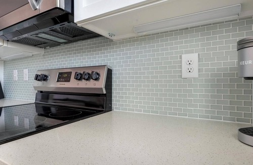 Rural Estates Apartment | Landing | Stunning 2BD, Courtyard, Clubhouse