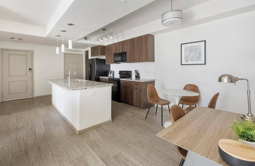Arrowhead Ranch Apartment | Landing | Stunning 2BD, Gym