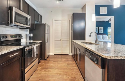 McNeil Apartment | Landing | Stunning 2BD, Clubhouse, Game Room