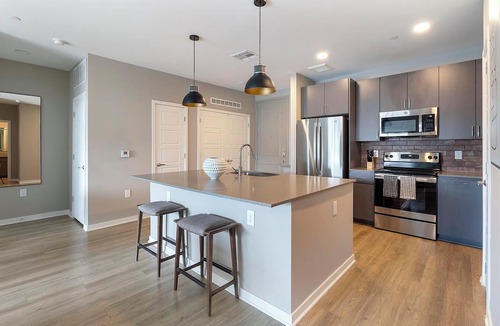 Warehouse District Apartment | Landing | Stunning 2BD, Yoga Studio, Clubhouse