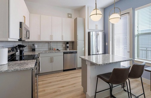 Far North Dallas Apartment | Landing | Stunning Studio, Gym, Yoga Studio