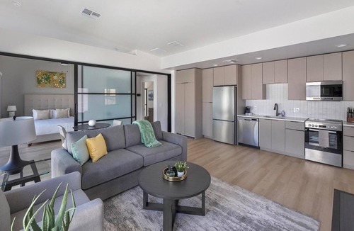North Mountain Apartment | Landing | Stylish 1BD, Game Room, Clubhouse