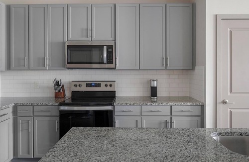 Murfreesboro Apartment | Landing | Stylish 2BD, Gym, Yoga Studio