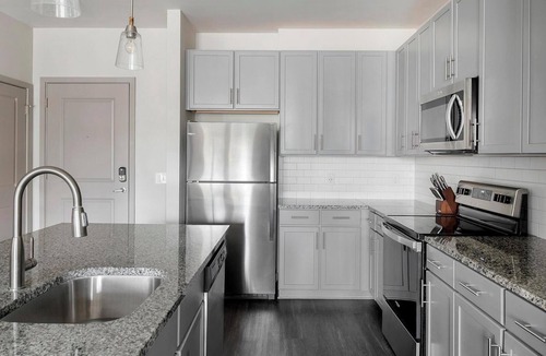 Murfreesboro Apartment | Landing | Stylish 2BD, Gym, Yoga Studio